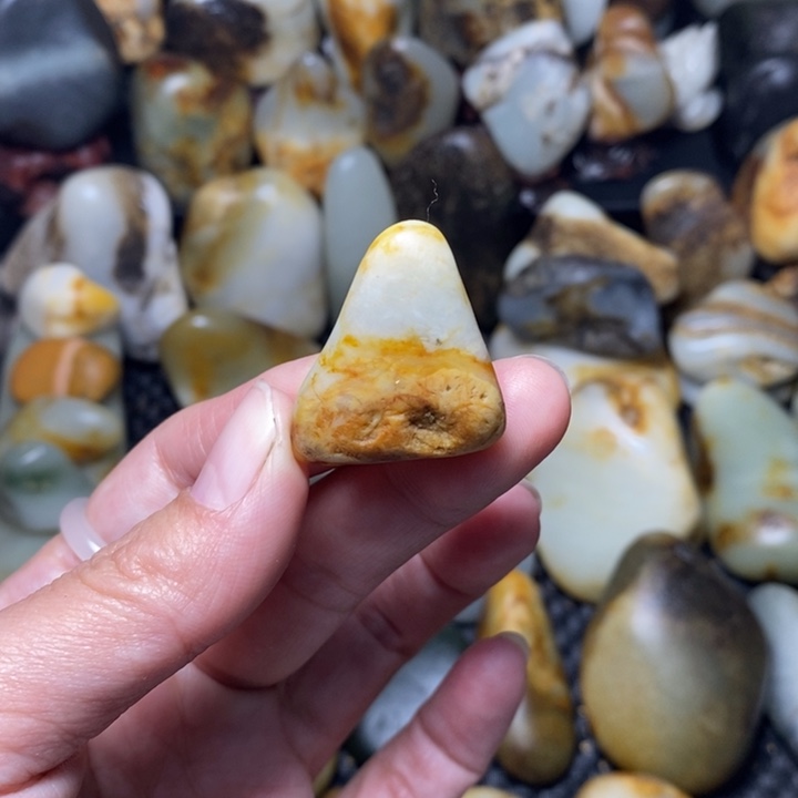 和田玉（青玉）32未镶嵌