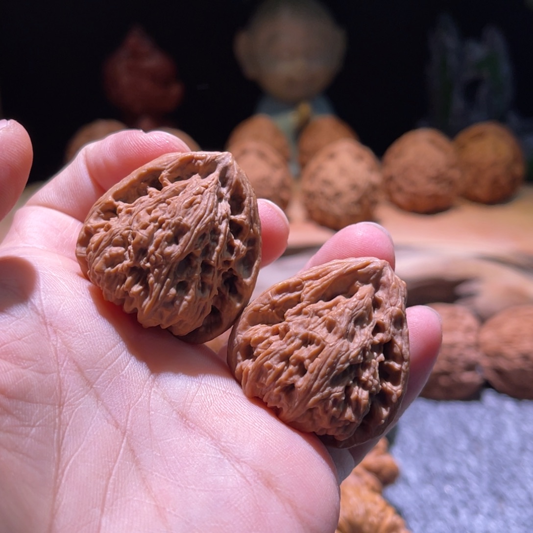 烟****吊坠文玩核桃197号佛肚有黄