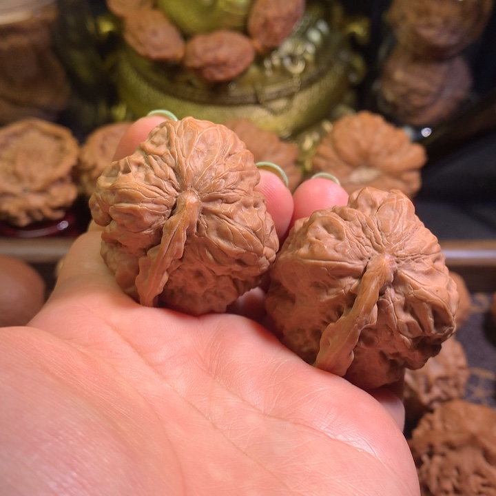 文玩核桃吊坠一帆