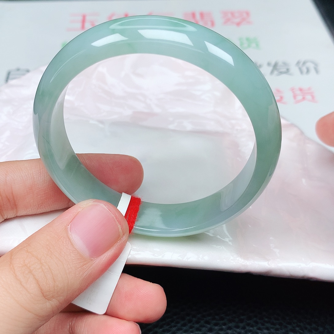 未镶嵌手镯翡翠天然翡翠手镯