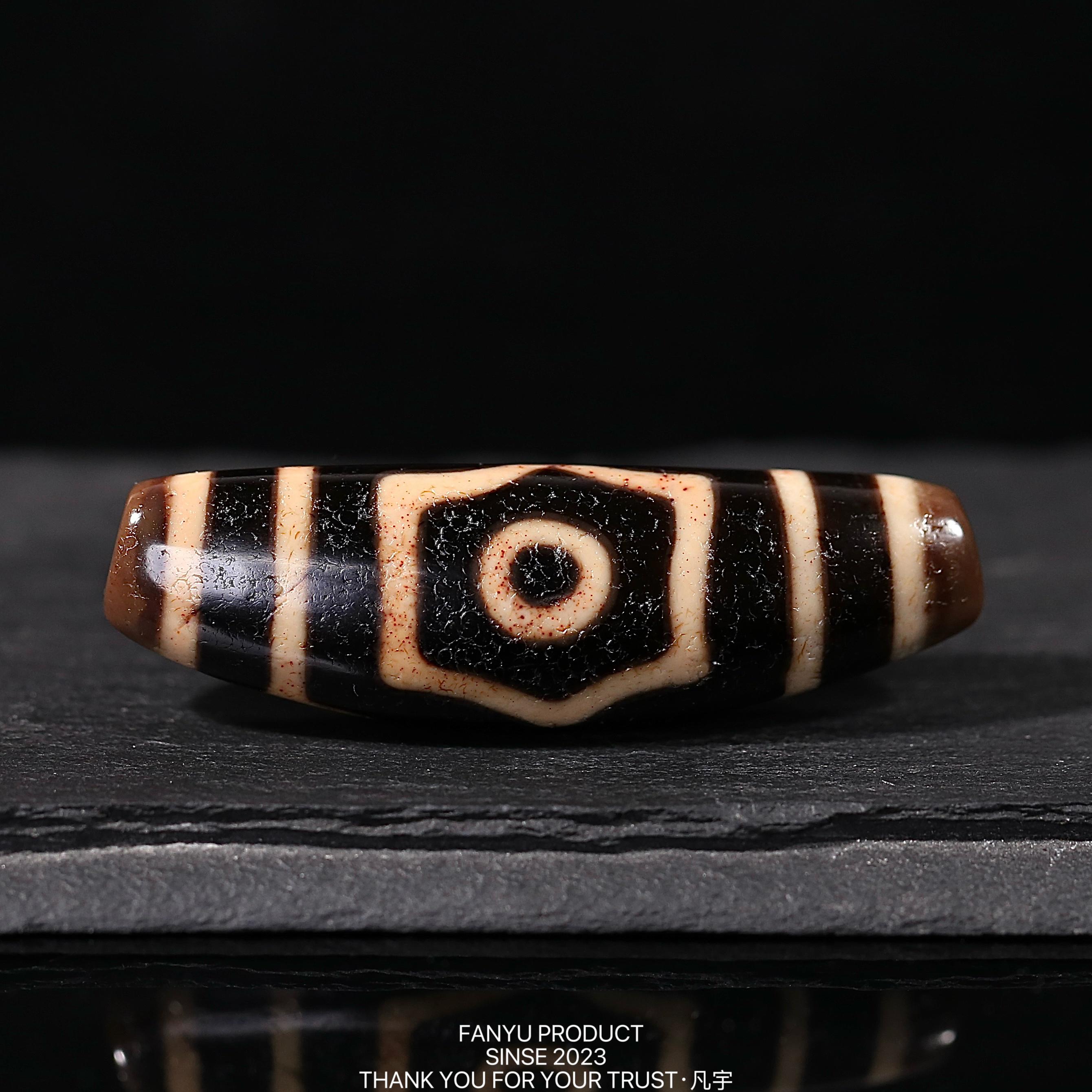 凡宇出品·行运任晓攀顶料爆砂牛角宝盖三眼天珠玛瑙锁骨链吊坠