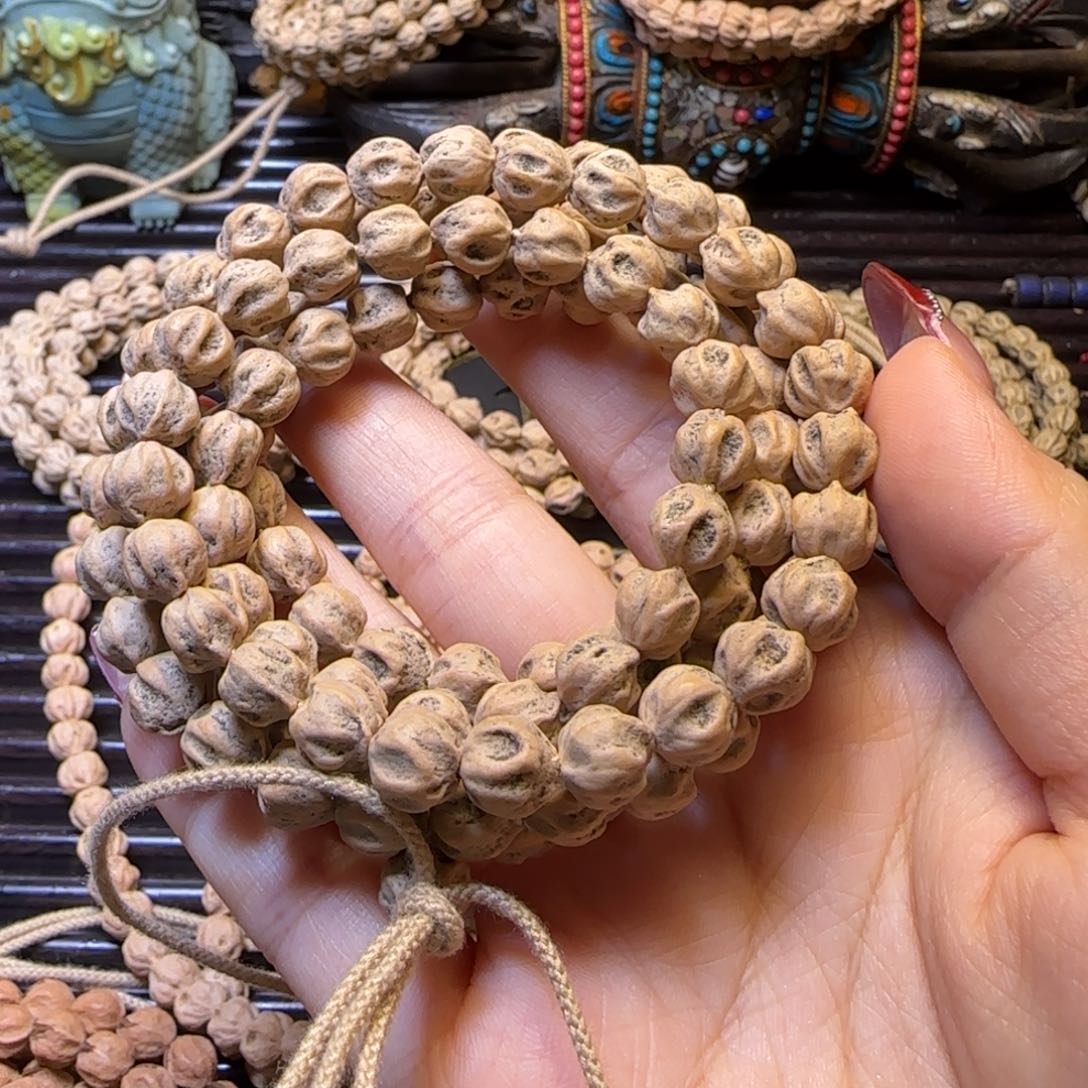 柏香籽/百香籽吊坠西*?