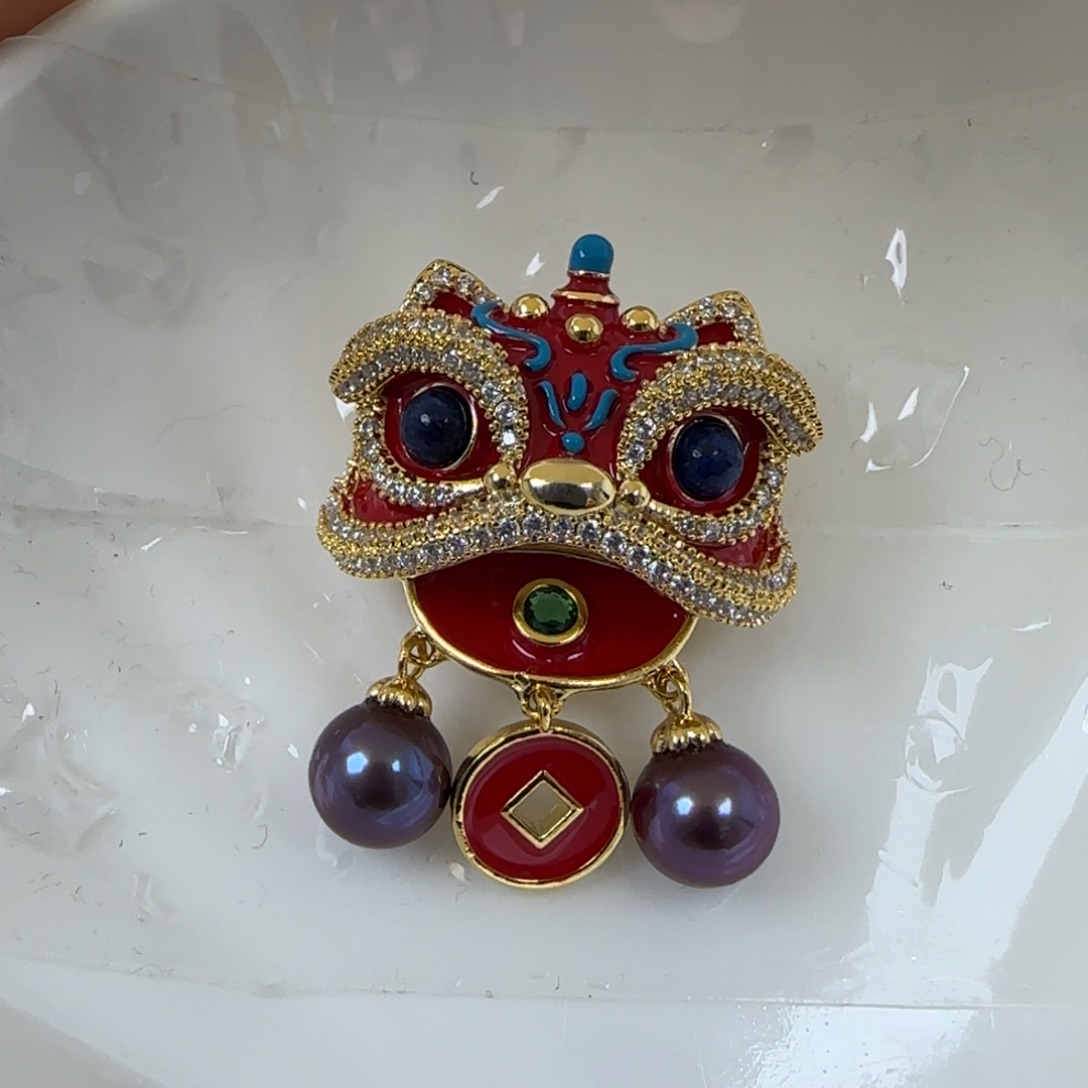 合金淡水珍珠胸饰