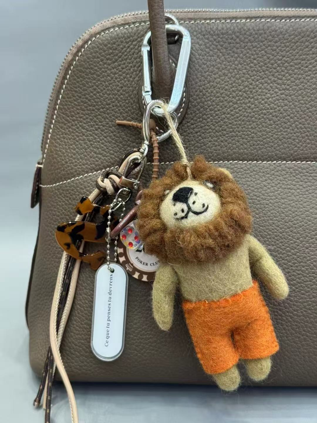 【幸运小狮子】 纯手工羊毛包包挂件 钥匙扣 车挂