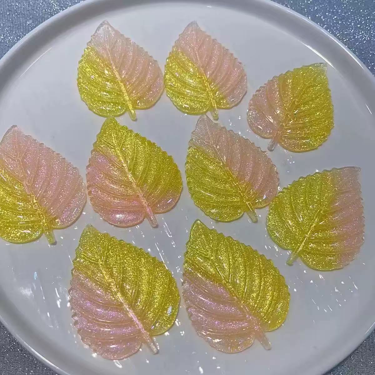 斗鱼专用休息叶子睡觉床斗鱼缸造景摆件装饰新款仿真水草躲避树叶
