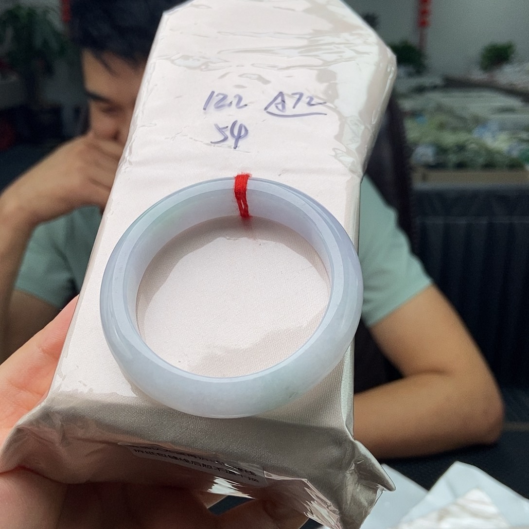 未镶嵌手镯翡翠拍一发一