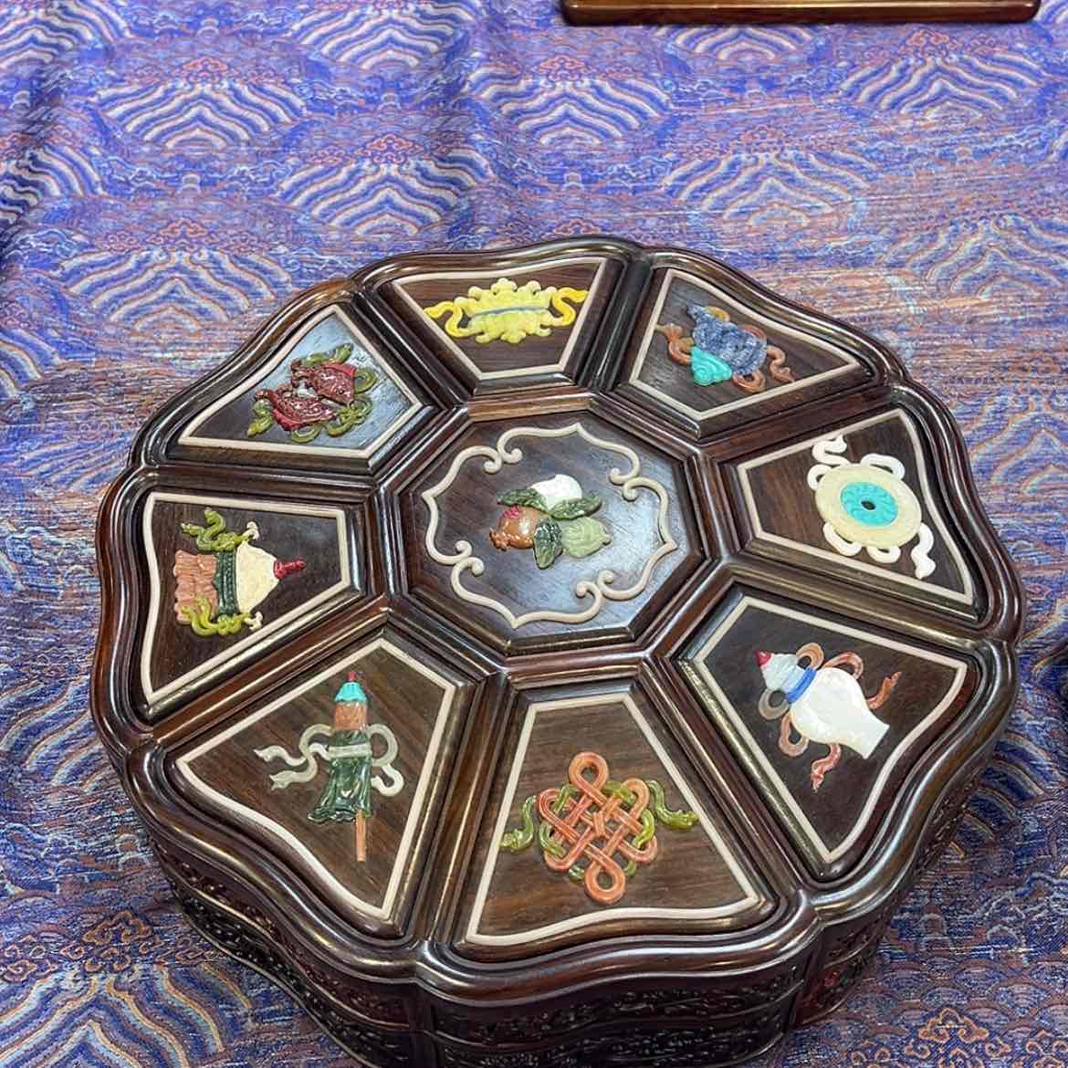 【闪购商品】红酸枝木类成套家具果盒