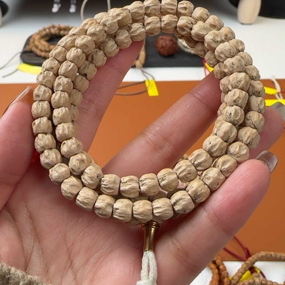 柏香籽/百香籽吊坠云*逸