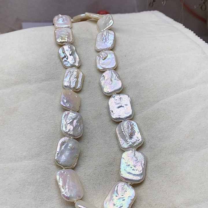 淡水珍珠合金颈饰