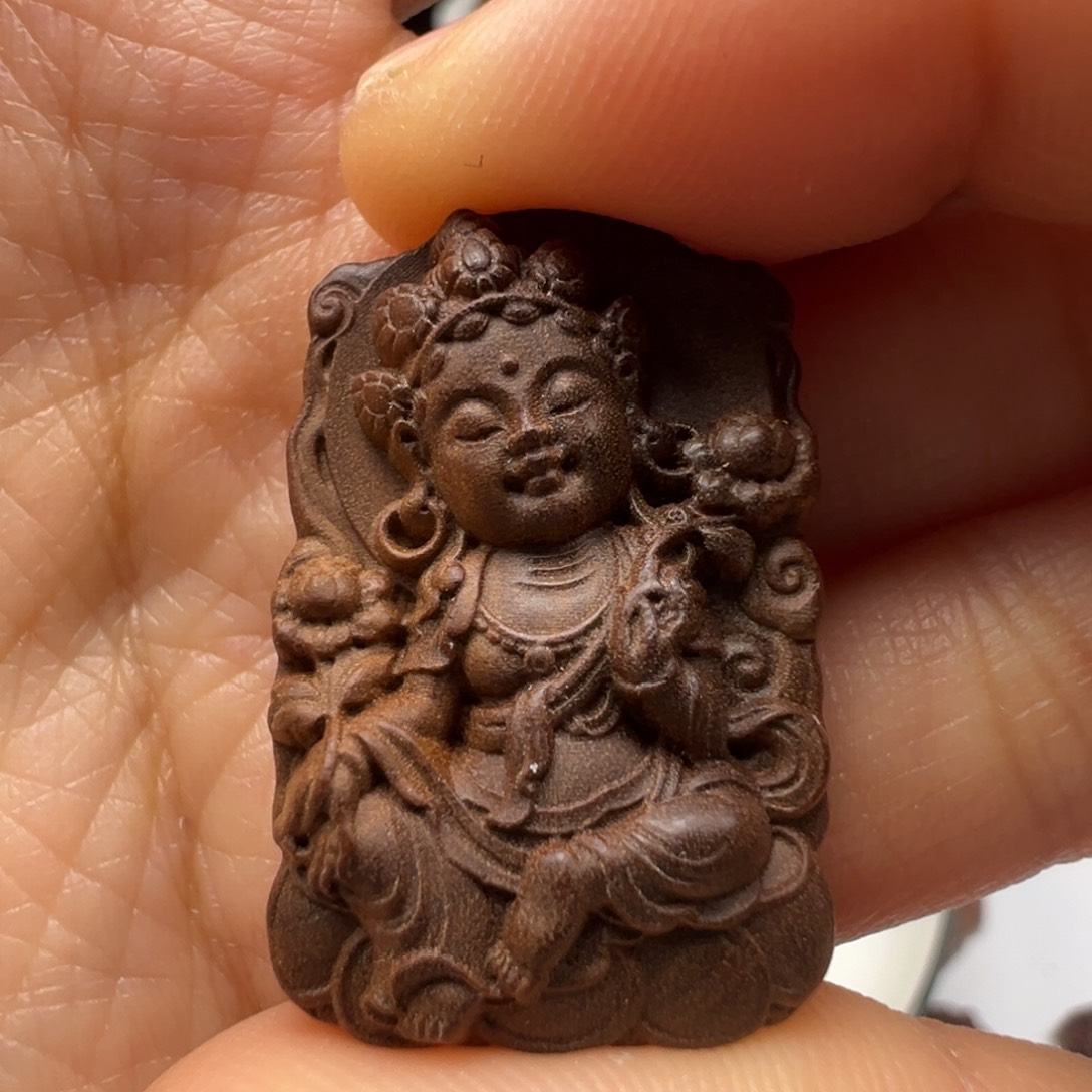 檀香木度母老山檀