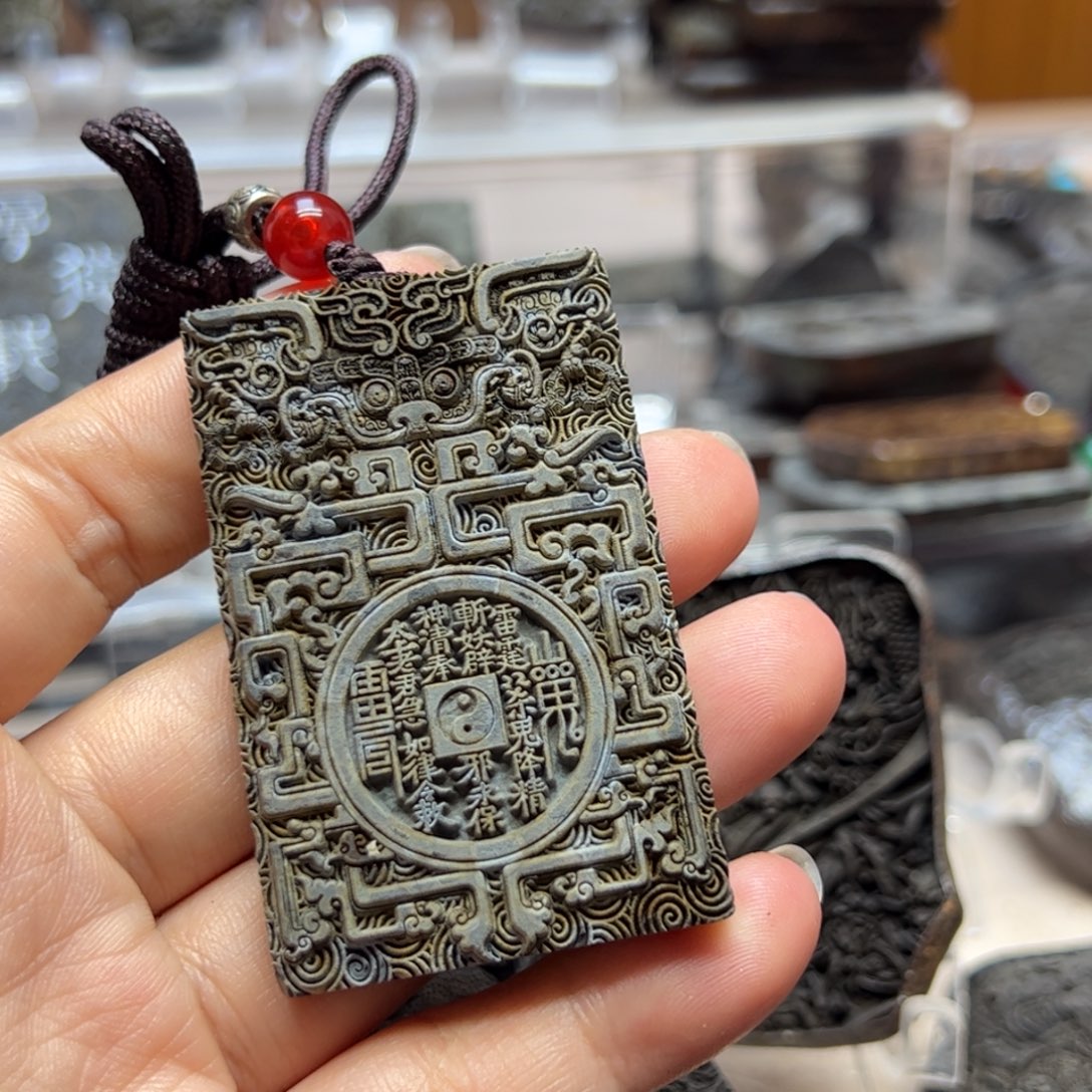 V***i小石头哈哈哈哈哈哈哈哈哈哈