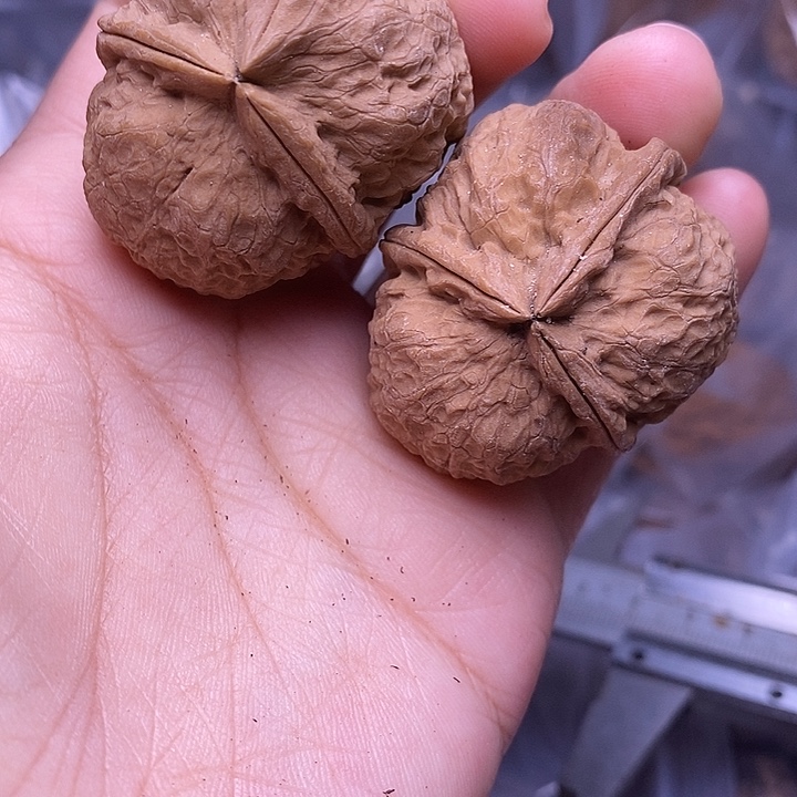 文玩核桃吊坠   53