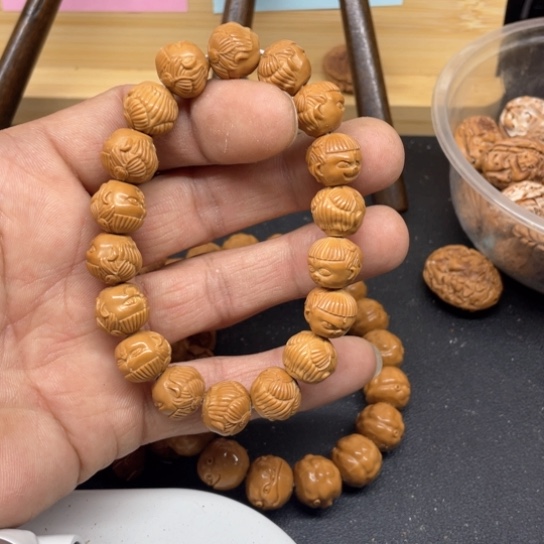 猴头核桃哪吒手串
