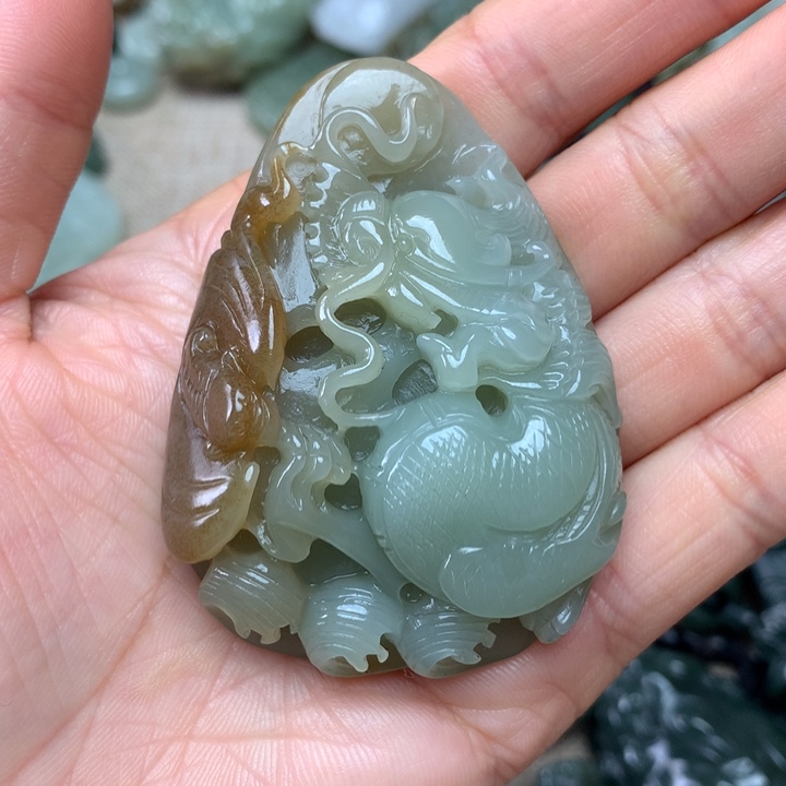 和田玉未镶嵌颈饰