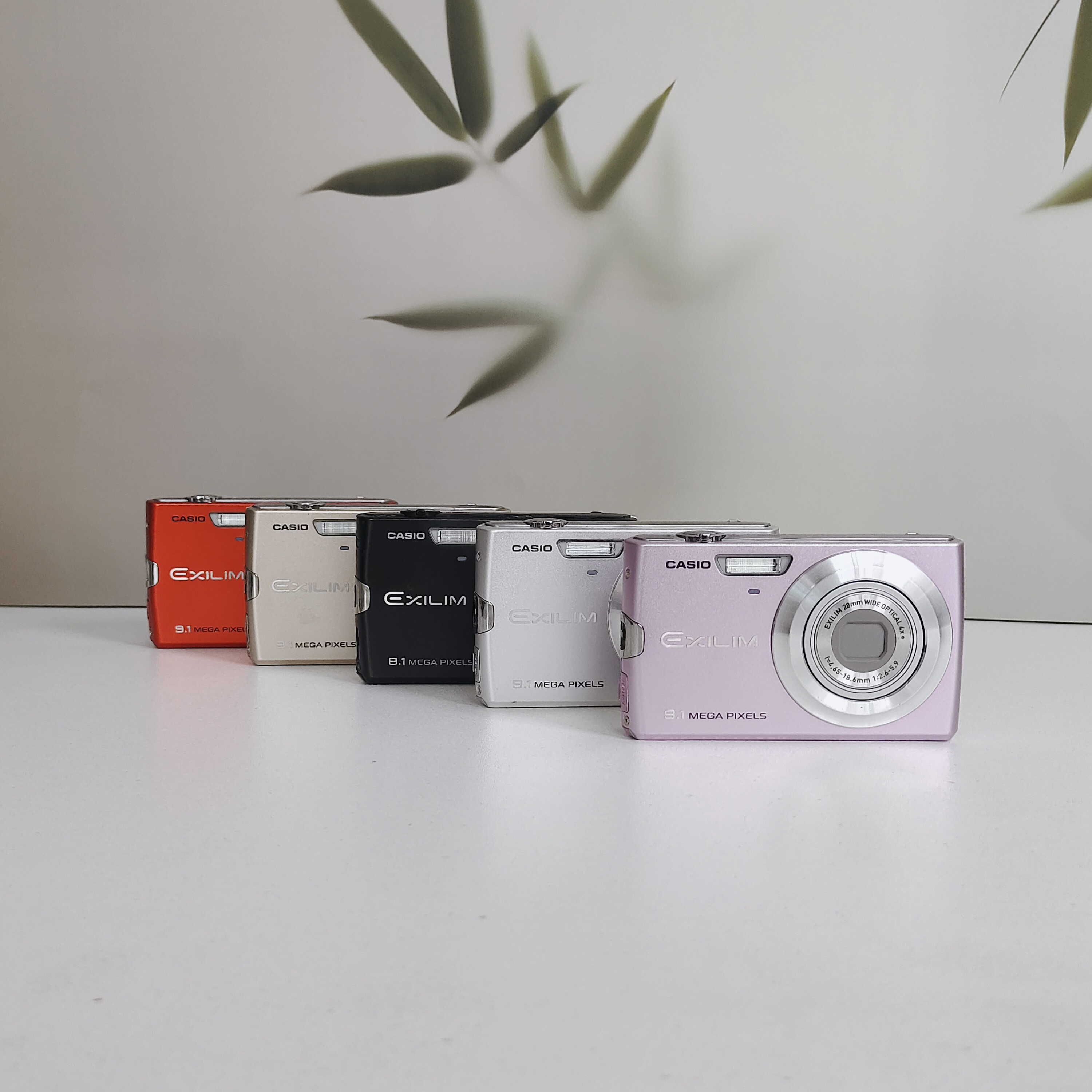 9新 Casio/卡西欧 z150 z250 ccd相机910万像素4倍变焦冷白皮日版