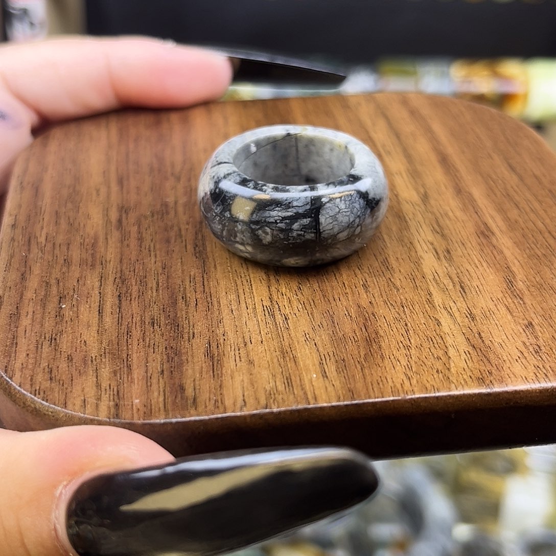 岫玉未镶嵌戒指港17