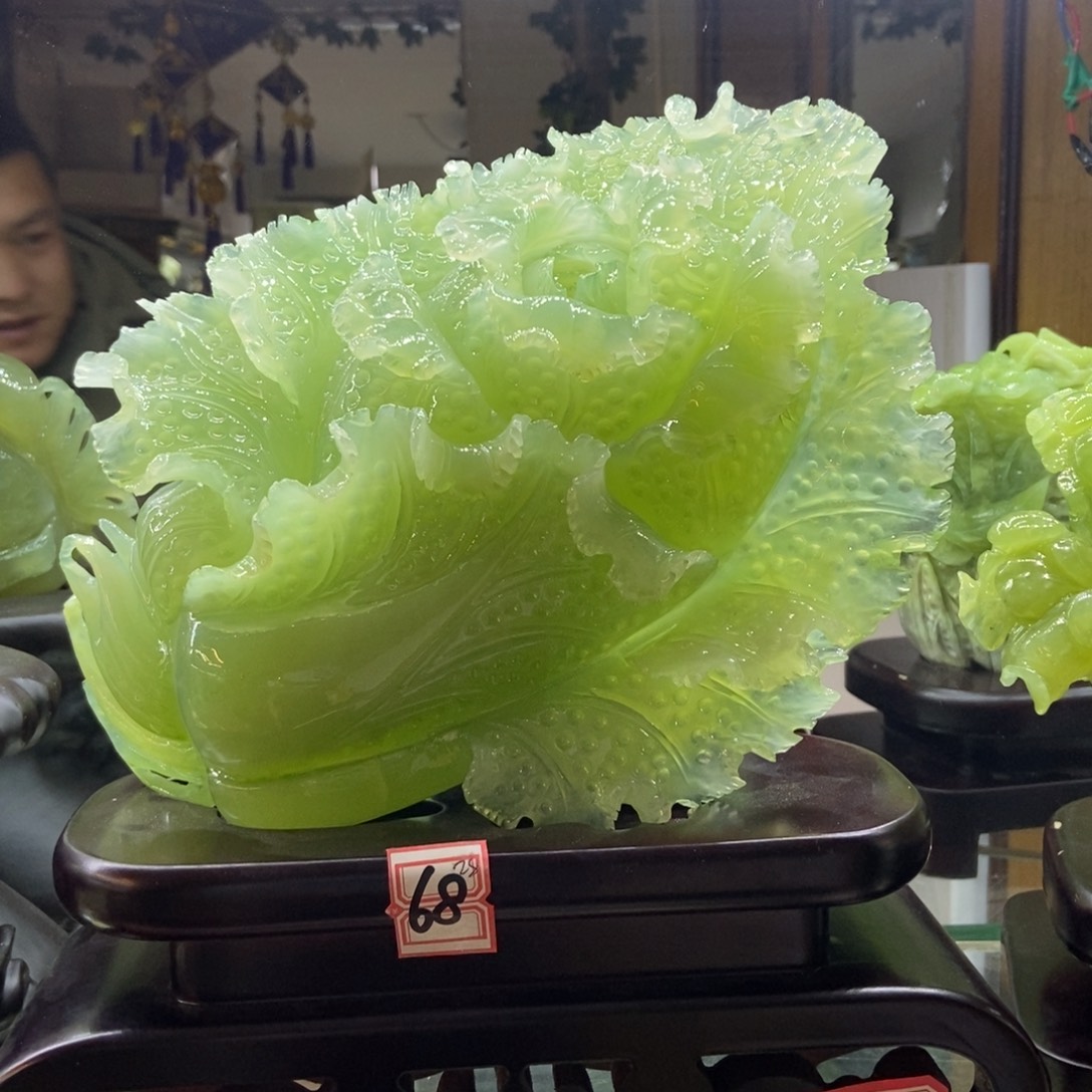 吉***照石材天然岫岩玉摆件