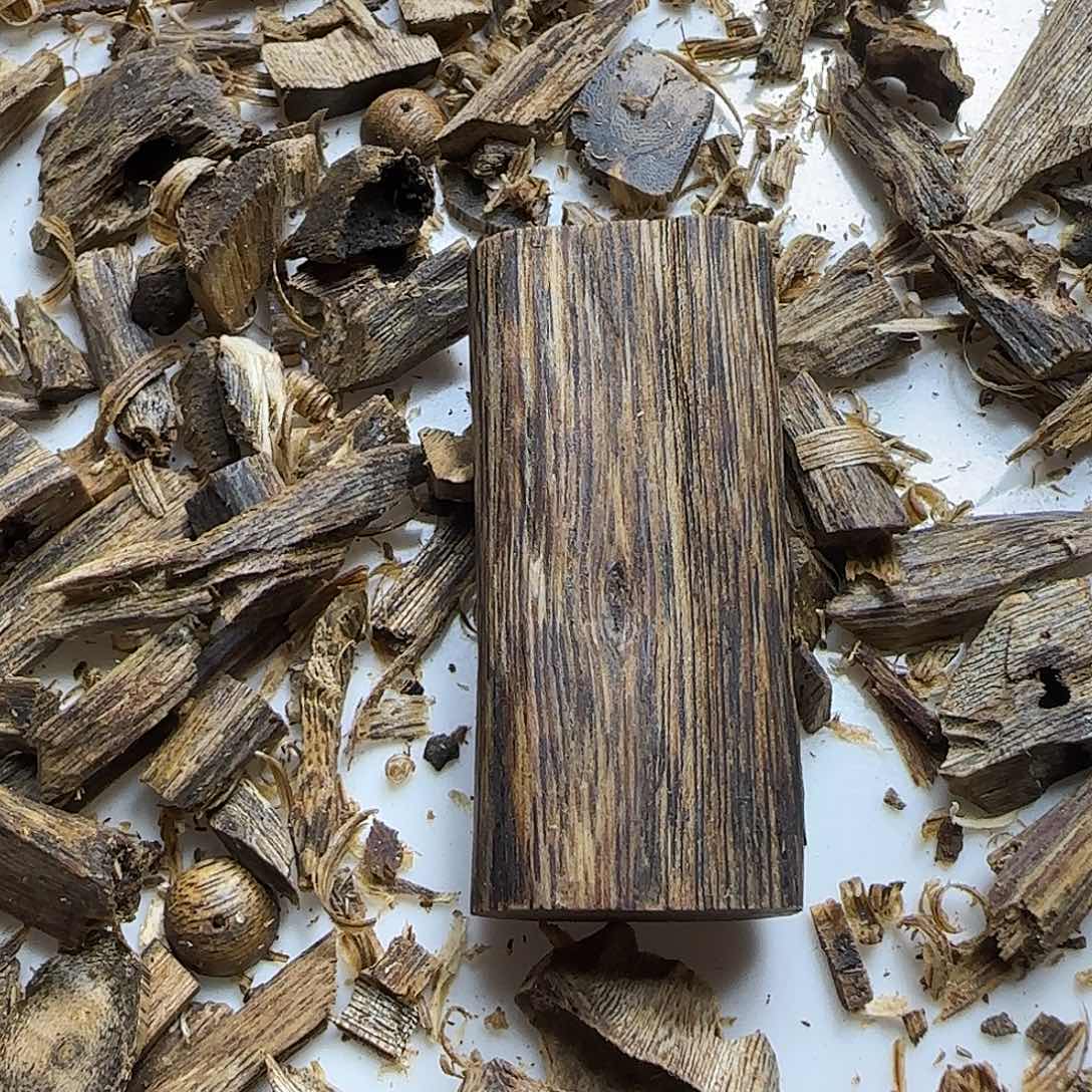 沉香碎屑沉香原汁原味