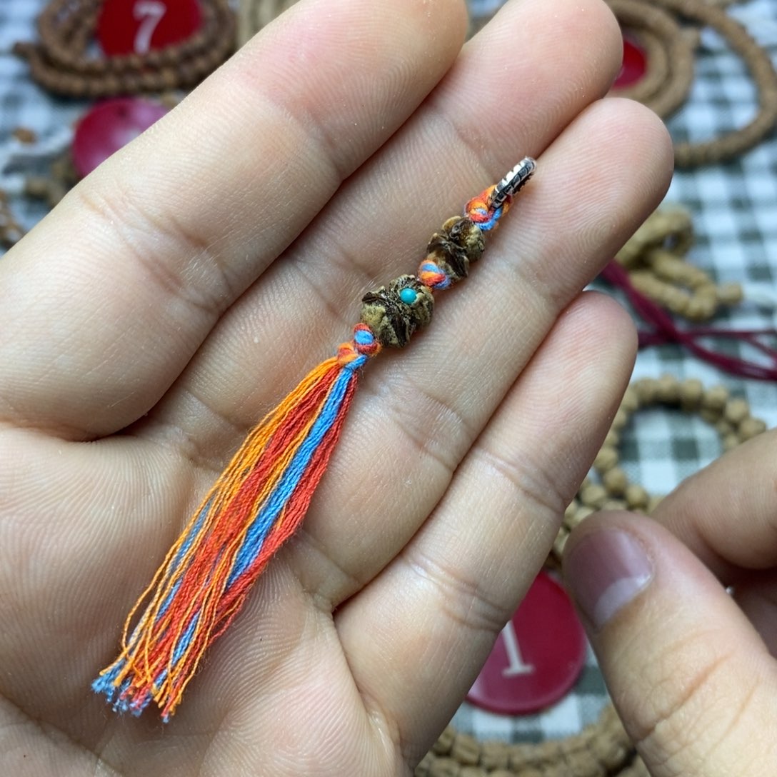 柏香籽/百香籽吊坠热振双胞胎侧挂