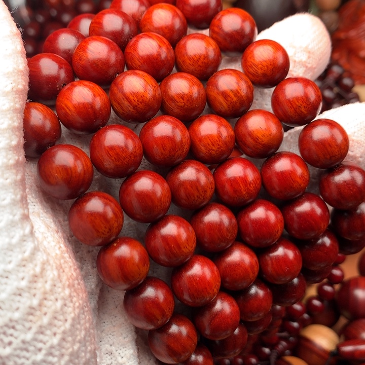 手串/手链染料紫檀（血檀）1.2顶泥鸡血红高密108