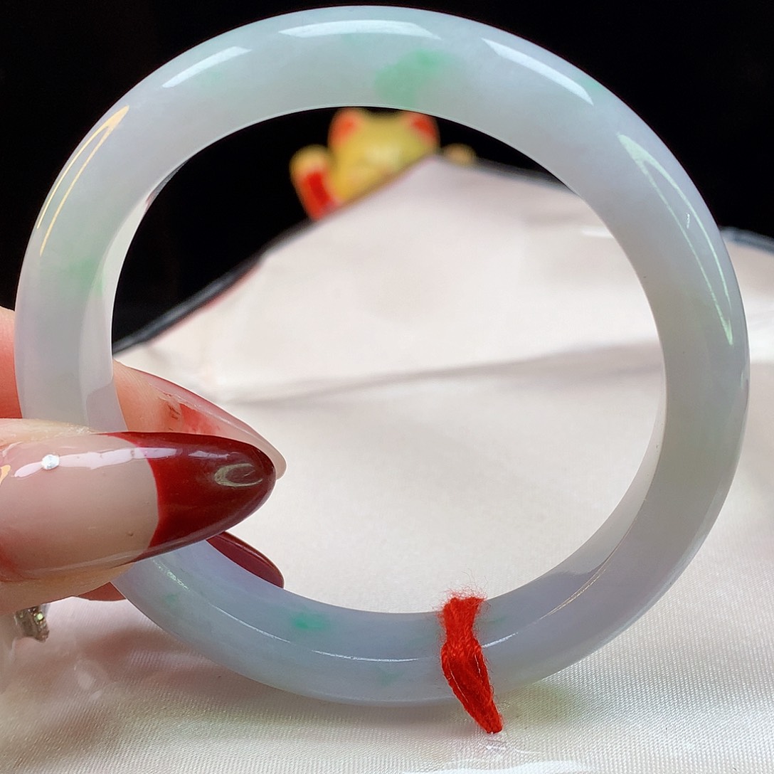 翡翠手镯未镶嵌天然翡翠7045