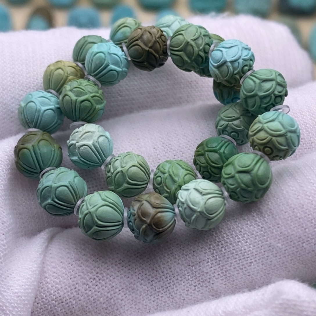 绿松石未镶嵌莲花珠