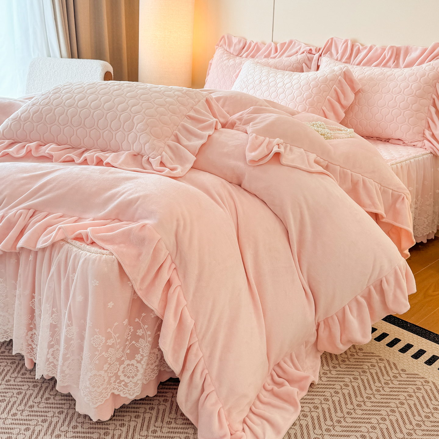加厚夹棉蕾丝花边床裙新款牛奶绒纯色床裙款四件套-浪漫时光