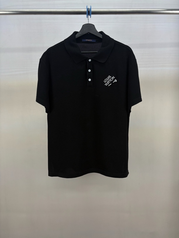 99新 LouisVuitton/路易威登 别针黑色Polo衫/L码/M3384