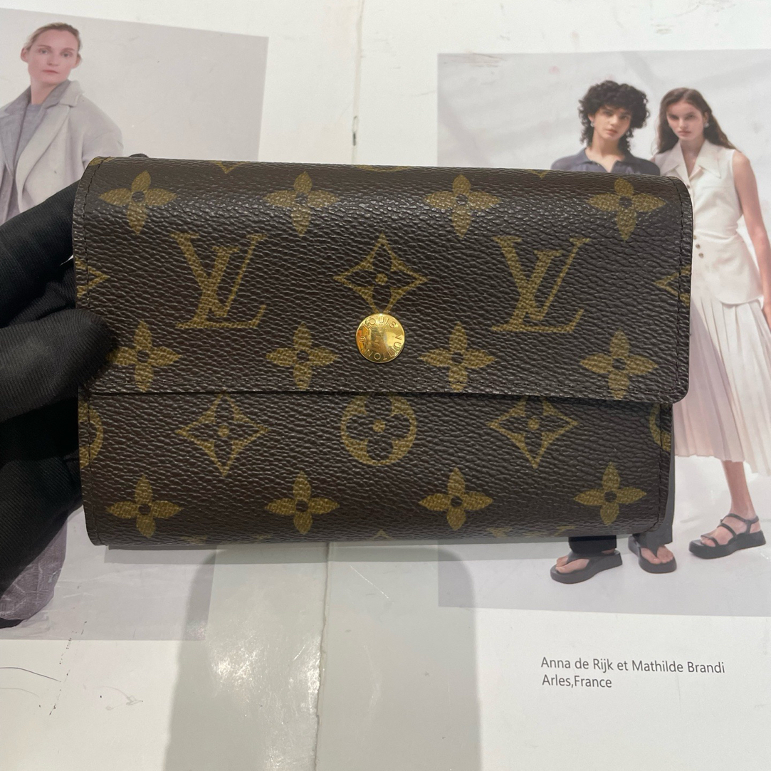 95新 LouisVuitton/路易威登 95新-金豆三折钱包