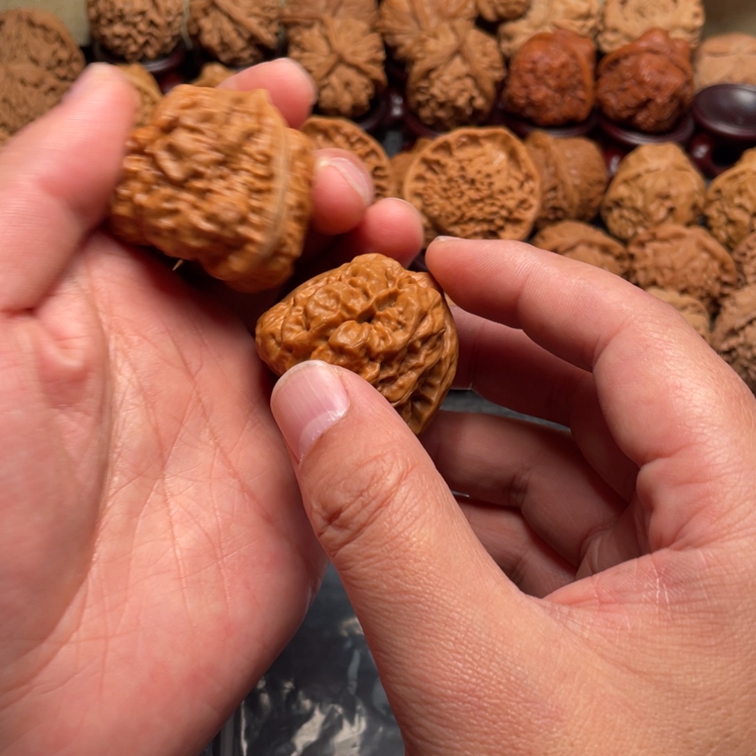 句***号吊坠文玩核桃全品无修打底41蛤蟆头