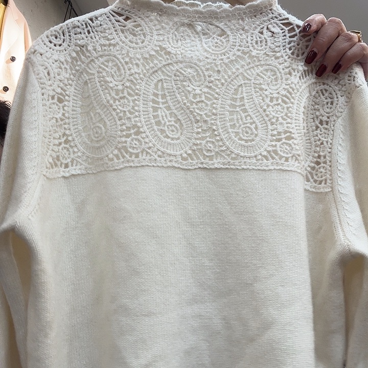 轩***妈923，杏色，羊毛衫，