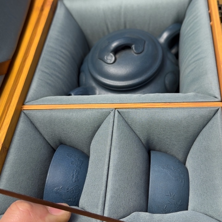 靠***岸紫砂茶壶如图所见所拍即所得