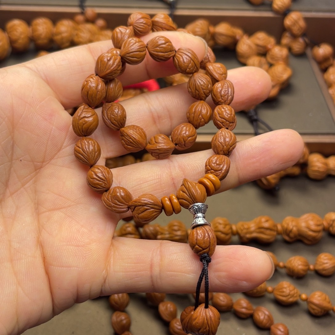 爱***谁桃核手串龙纹桃核13