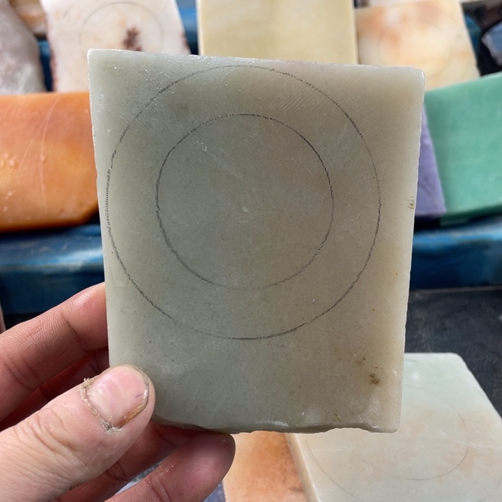 石英质玉未镶嵌定制粉东陵