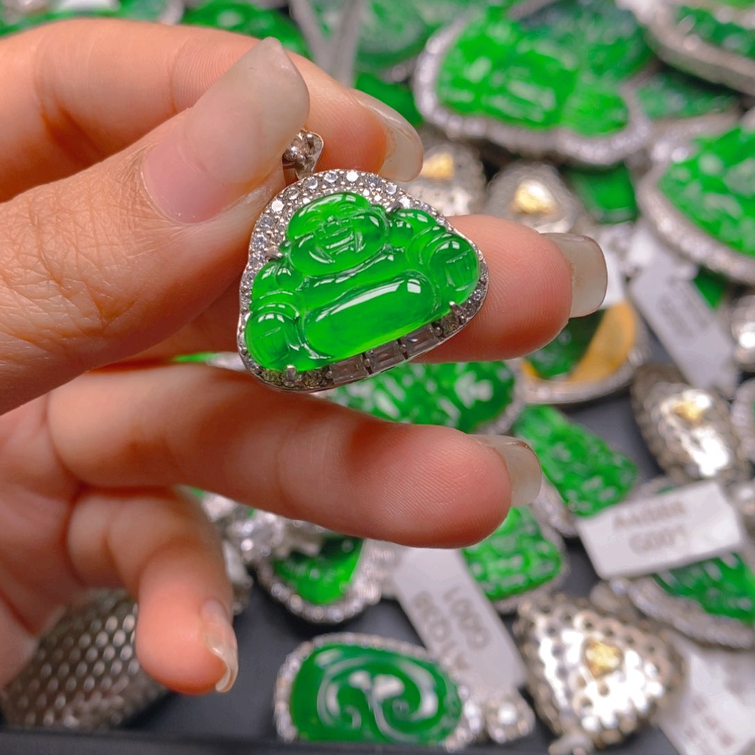 翡翠颈饰银S925镶嵌88888888888