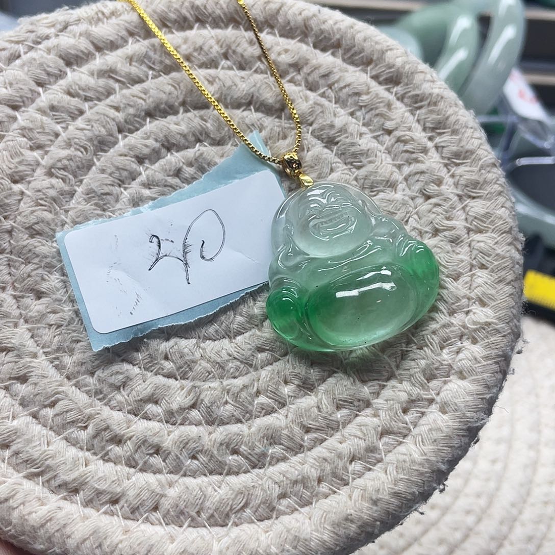 翡翠未镶嵌颈饰翡翠吊坠