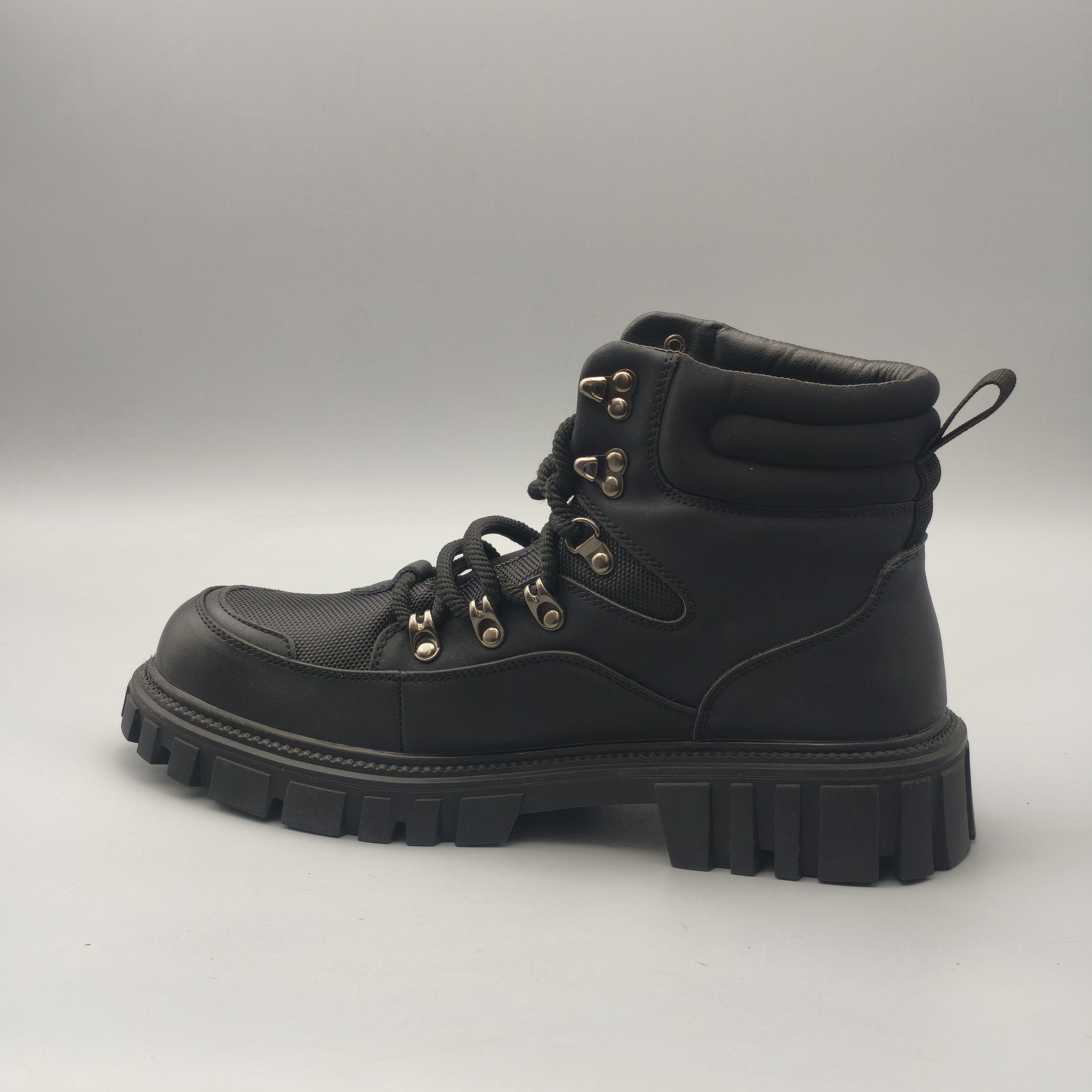 （孤品微瑕介意勿拍）新款轻质厚底系带男士皮鞋休闲鞋 603