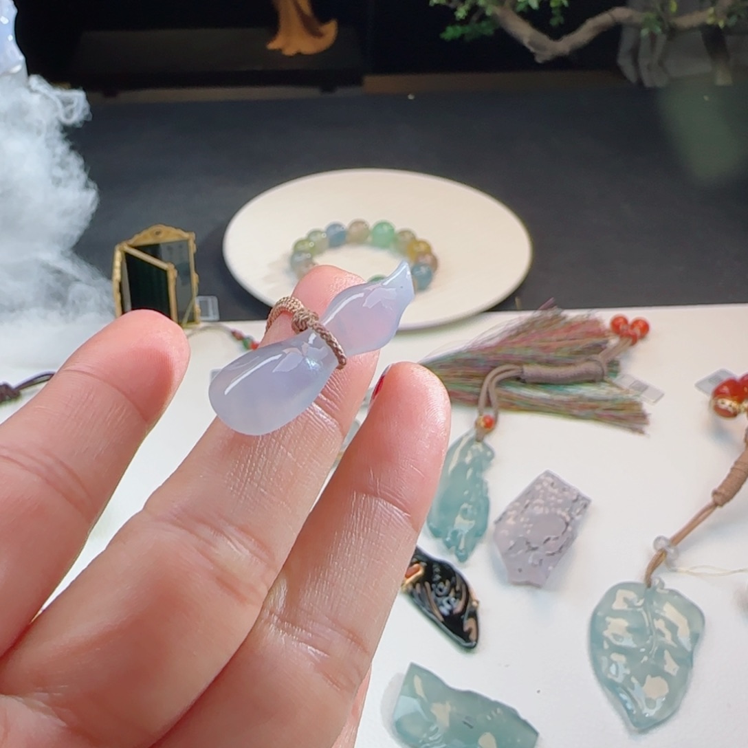 【闪购商品】翡翠耳饰18K金镶嵌橦