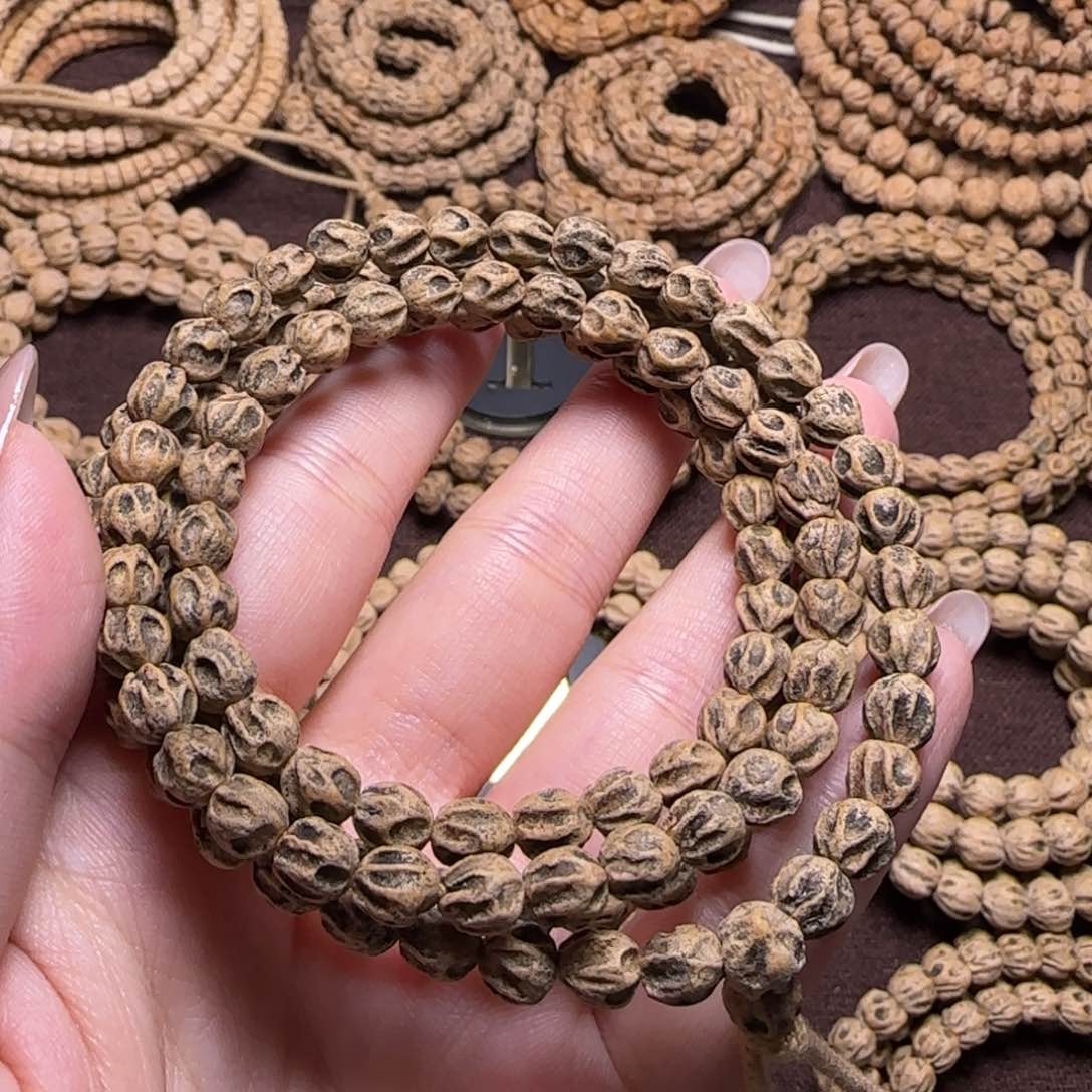 柏香籽/百香籽吊坠木****爺