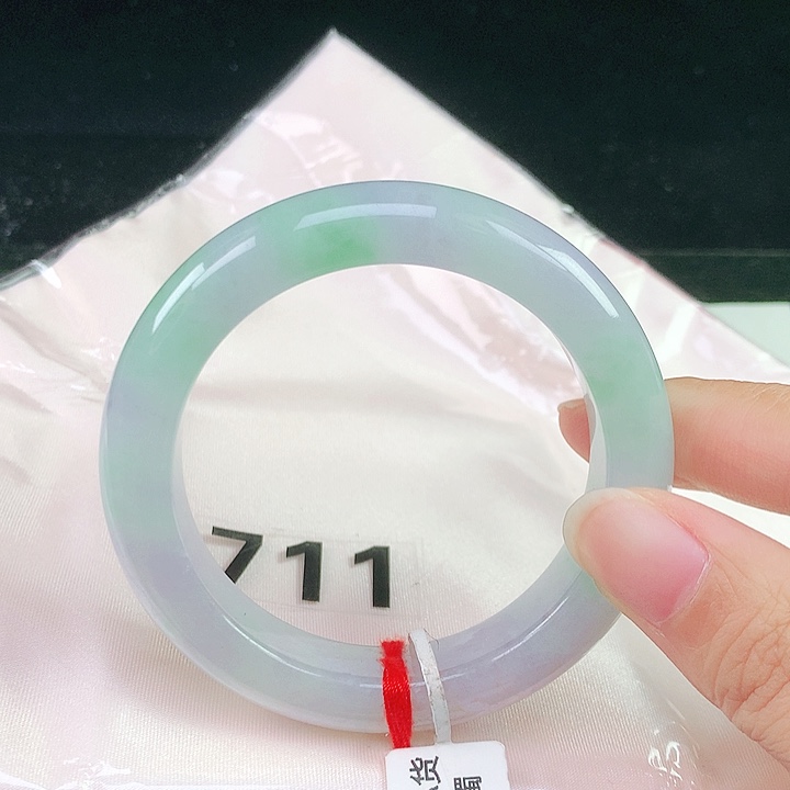未镶嵌手镯翡翠翡翠手镯