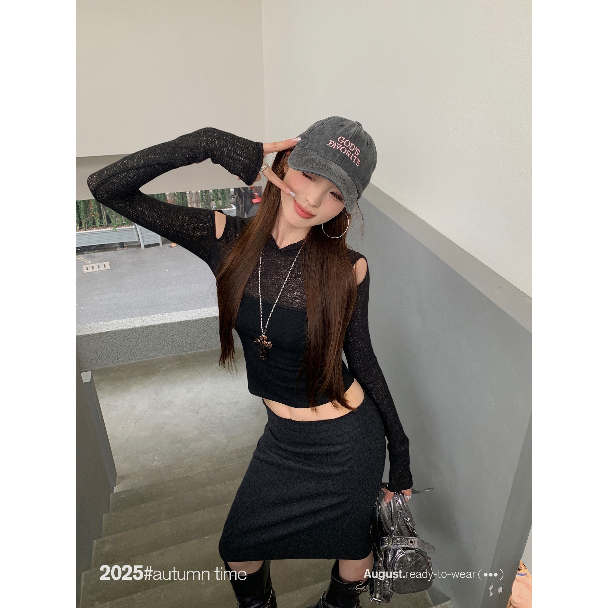 SUNONEONE【初秋晚风】极简短款拼接针织连帽上衣女-D0298T