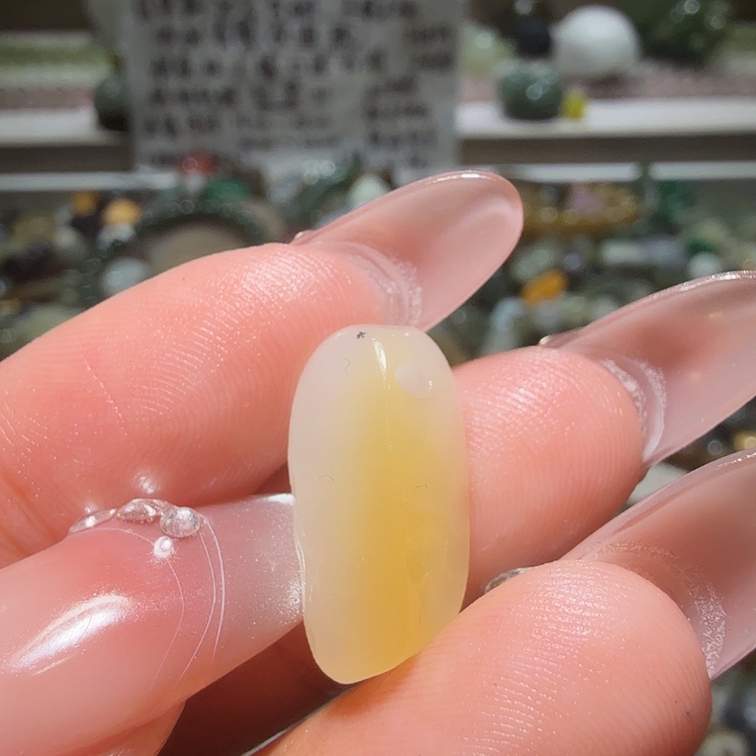 和田玉未镶嵌珠宝奇石