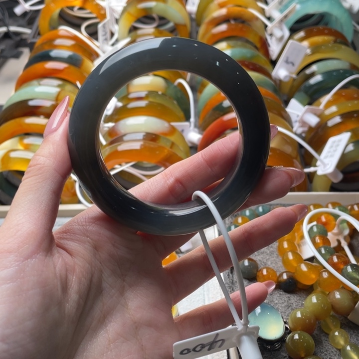蛇纹石玉手镯未镶嵌55.2