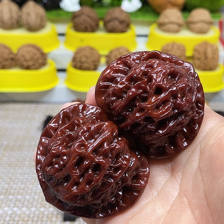 文玩核桃把件吸金兽