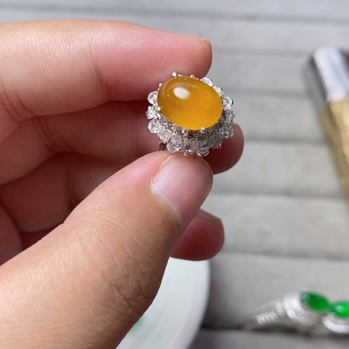 翡翠戒指未镶嵌翡翠冰种