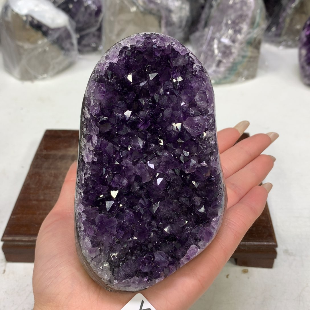 紫晶摆件未镶嵌水晶