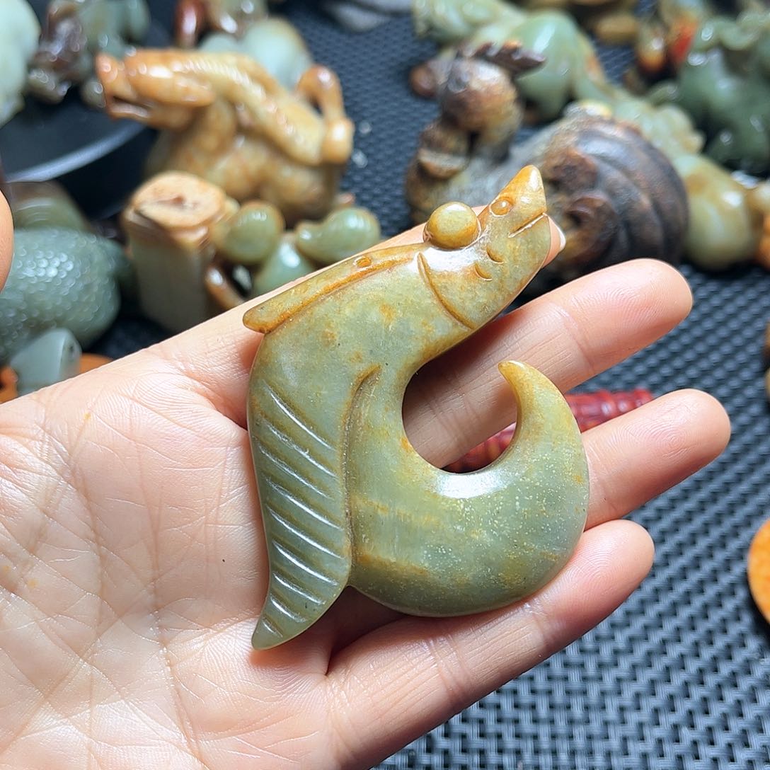 白玉菩提吊坠摆件