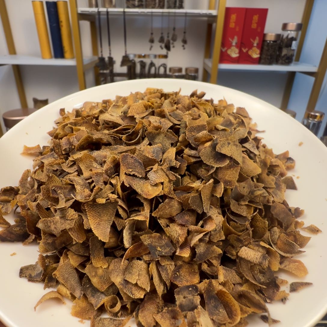 沉香手把件棋楠陆河切片31克