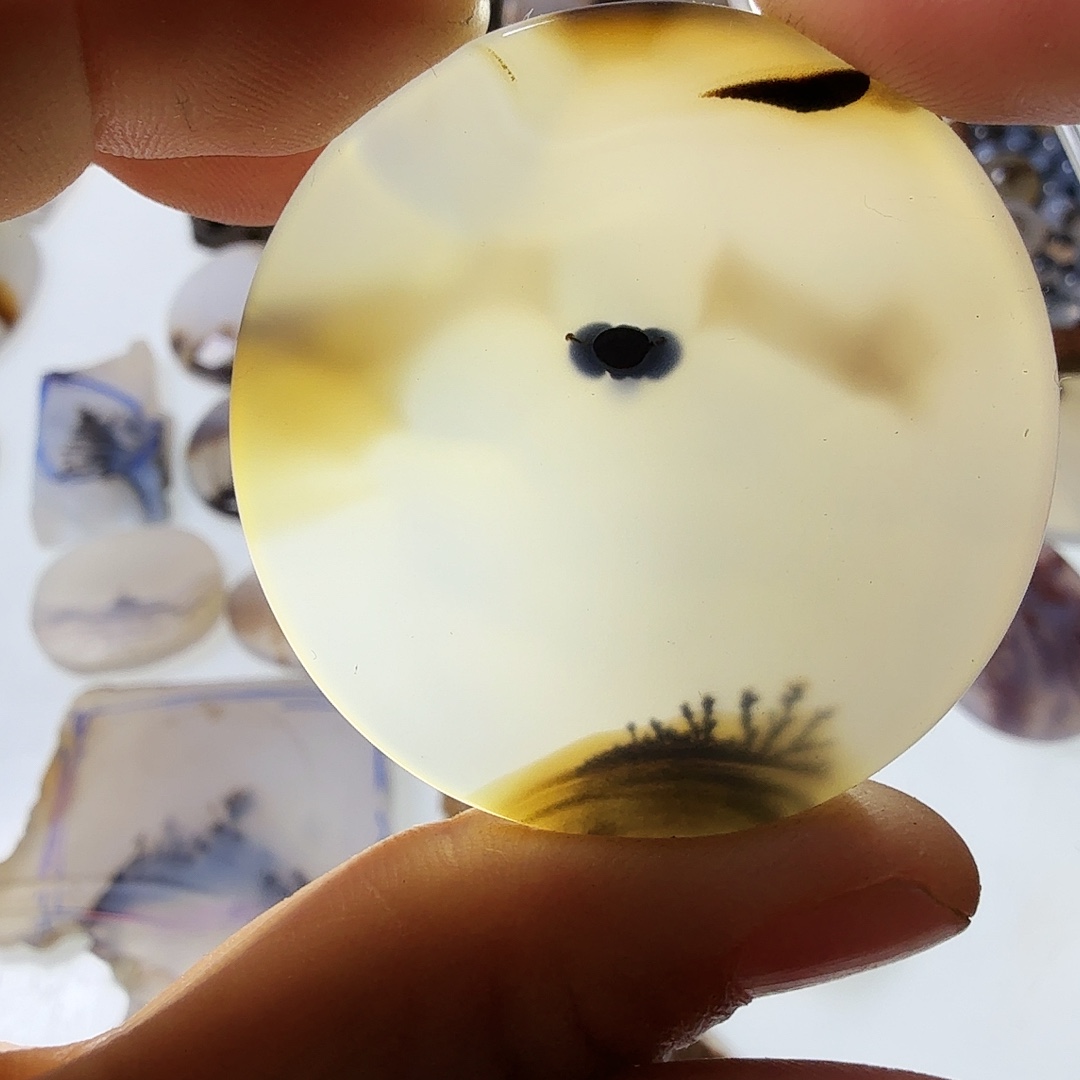 玛瑙/玉髓未镶嵌珠宝半成品