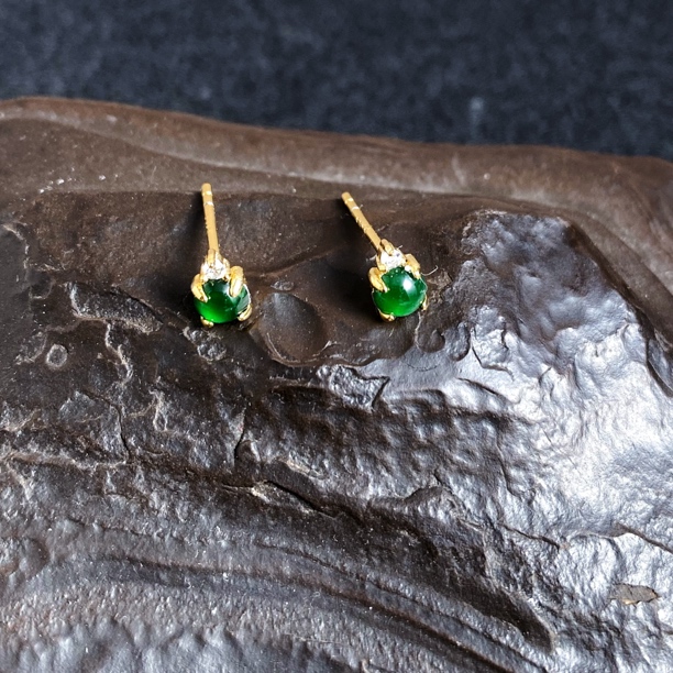 925银耳饰 迷你戴妃款翠翠蛋面莫桑钻小耳钉1900774